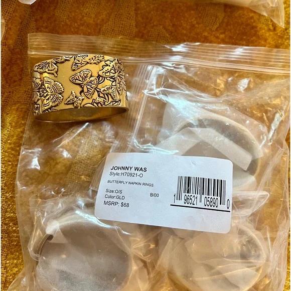NWT set of 4 Johnny Was Butterfly 🦋 Brass Napkin Rings. - Picture 2 of 8